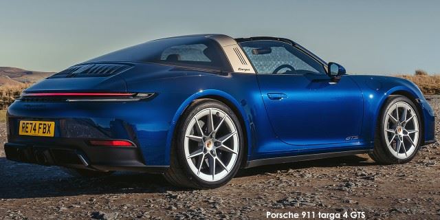 Porsche 911 targa 4 GTS Porsche-911-targa-4-GTS-PCGB25_0213-2025-UK.jpg
