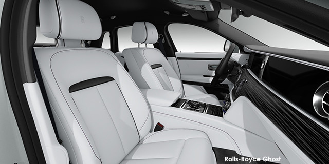 Rolls-Royce Ghost Ghost RR_Ghost_FRONTSEATS--Rolls-Royce-Ghost--2020.jpg