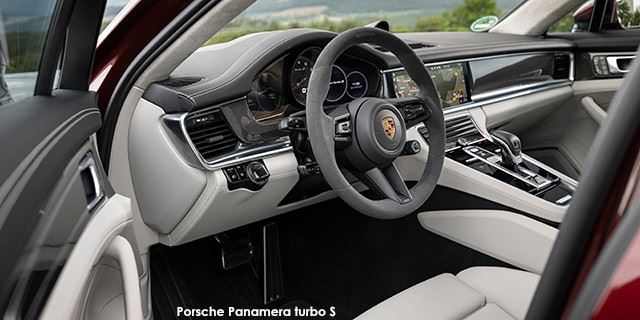 Porsche Panamera turbo S S20_3463--Porsche-Panamera-turbo-S--facelift--2020.08-De.jpg