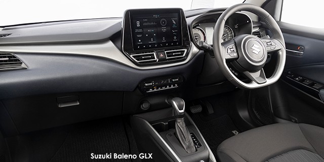  Nuevo Suzuki Baleno.  Auto GLX en venta en Sudáfrica