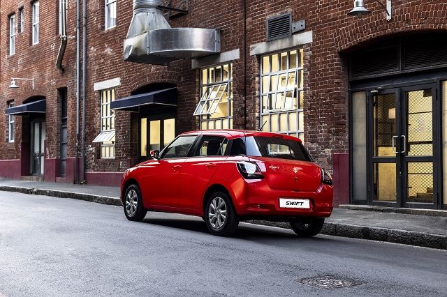 Suzuki Swift 1.2 GL Suzuki_Swift-124-min.jpg