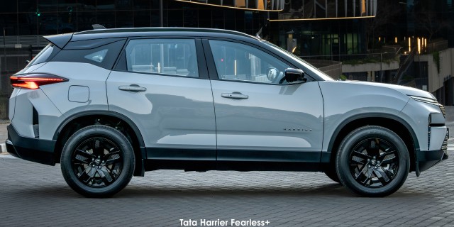 Tata Harrier 2.0TD Adventure+ A Tata-Harrier-Fearless+-020-2025.09.jpg