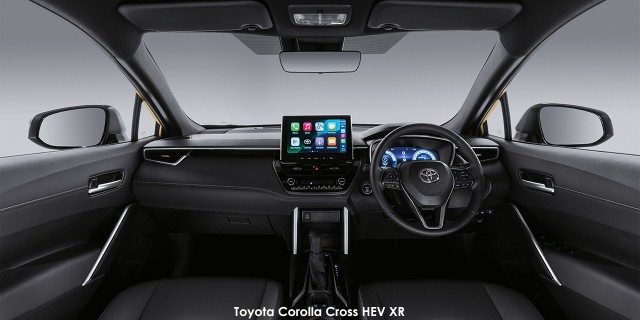 Toyota Corolla Cross 1.8 XR Toyota-Corolla-Cross-HEV-XR-full-dash-ret-blk-facelift-2025.01.jpg