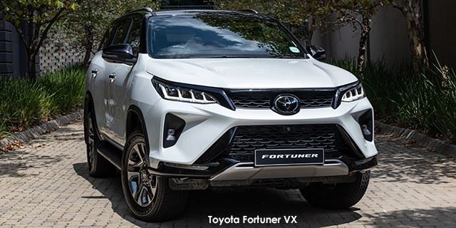 Toyota Fortuner 2.8GD-6 4x4 Toyota-Fortuner-2.8GD-6-4x4-VX-facelift-2-PC3A9884--2023.03-za.jpg