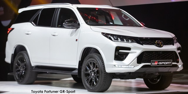 Toyota Fortuner 2.8GD-6 4x4 GR-Sport Toyota-Fortuner-GR-Sport-front-007-2025.02.jpg