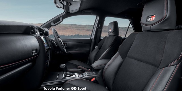 Toyota Fortuner 2.8GD-6 4x4 GR-Sport Toyota-Fortuner-GR-Sport-seats-2025.02.jpg