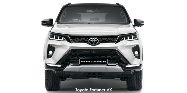 Toyota Fortuner 2.8GD-6 4x4 Toyota-Fortuner-exterior-front--facelift-2-4x4-VX--2023.02-za.jpg