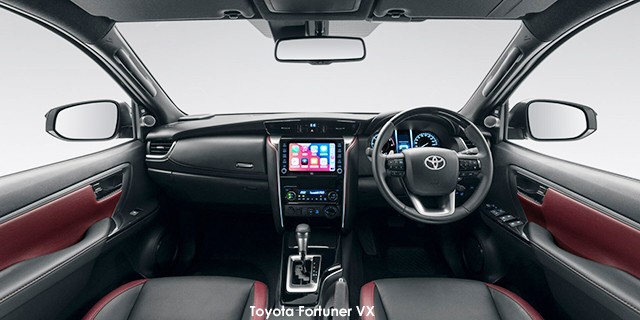 Toyota Fortuner 2.8GD-6 4x4 Toyota-Fortuner-interior-full-dash--facelift-2-4x4-VX--2023.02-za.jpg