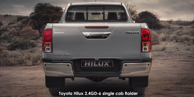 Toyota Hilux 2.4GD-6 single cab Raider manual Toyota-Hilux-0101020113--2.4-single-cab-Raider-exterior-2--2021.jpg