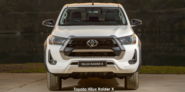 Toyota Hilux 2.4GD-6 double cab 4x4 Raider X manual Toyota-Hilux-Raider-X---1005--2023.07-za.jpg