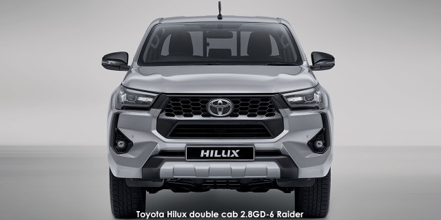 Toyota Hilux 2.4GD-6 double cab Raider manual Toyota-Hilux-double-cab-2.8GD-6-Raider-4x4-MLM-ret--2024.06-za.jpg