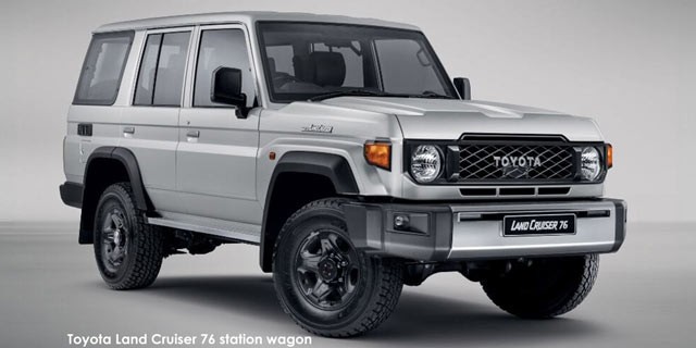 Toyota Land Cruiser 76 4.5D-4D LX V8 station wagon Toyota-Land-Cruiser-76-station-wagon-front-turned--2024.02-za.jpg