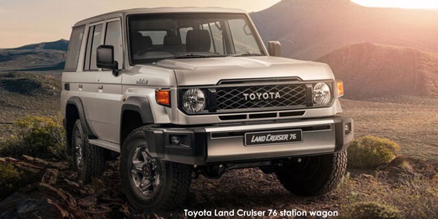 Toyota Land Cruiser 76 4.5D-4D LX V8 station wagon Toyota-Land-Cruiser-76-station-wagon-landscape-exterior--2024.02-za.jpg