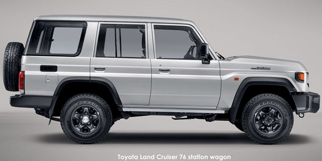 Toyota Land Cruiser 76 4.5D-4D LX V8 station wagon Toyota-Land-Cruiser-76-station-wagon-side--2024.02-za.jpg