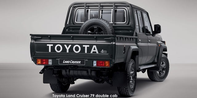 Toyota Land Cruiser 79 4.0 V6 double cab Toyota-Land-Cruiser-79-double-cab-rear-3-4-turned--2024.02-za.jpg