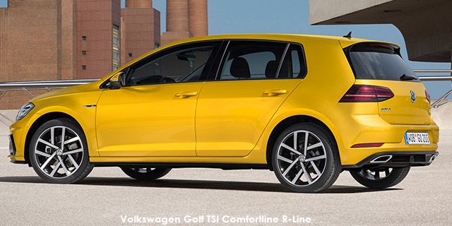 Volkswagen Golf 1.0TSI Comfortline R-Line VolkGolf7fh3_r.jpg