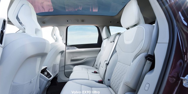 Volvo EX90 Ultra Twin Performance Volvo-EX90-Twin-Performance-Ultra-352085-2025-UK.jpg