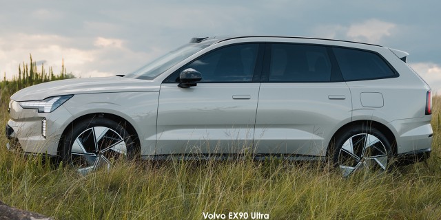 Volvo EX90 Ultra Twin Performance Volvo-EX90-Twin-Performance-Ultra-side-field-2025.03.jpg