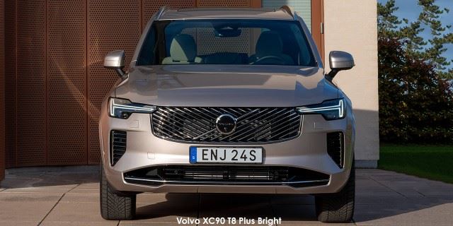 Volvo XC90 T8 Plug-In Hybrid AWD Plus Bright Volvo-XC90-T8-Plus-Bright-336905-exterior-facelift-2-2024-Sw.jpg