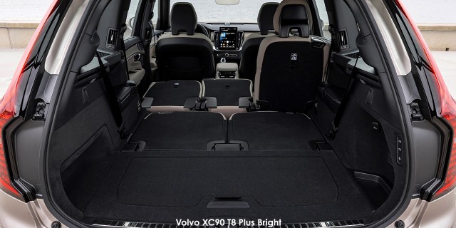 Volvo XC90 T8 Plug-In Hybrid AWD Plus Bright Volvo-XC90-T8-Plus-Bright-336971-interior-facelift-2-2024-Sw.jpg