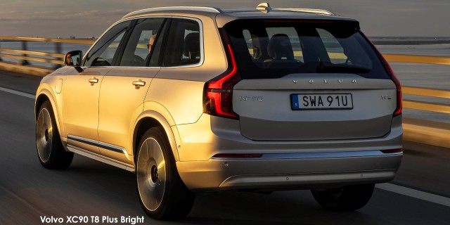 Volvo XC90 T8 Plug-In Hybrid AWD Plus Bright Volvo-XC90-T8-Plus-Bright-336974-dynamic-facelift-2-2024-Sw.jpg