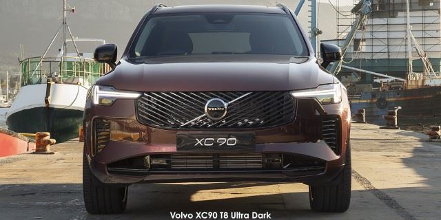Volvo XC90 B5 AWD Ultra Dark Volvo-XC90-T8-Ultra-Dark-in-South-Africa-(15)-facelift-2-2025.10.jpg
