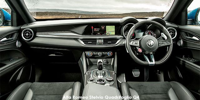 Alfa Romeo Stelvio Quadrifoglio Q4 WS8A5802--Alfa-Romeo-Stelvio-Quadrifoglio--1811-UK.jpg