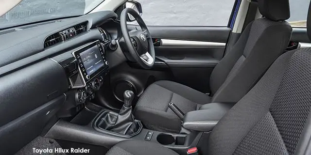Toyota Hilux 2.4GD-6 double cab Raider auto Toyota-Hilux-Raider-D_C_115-double-cab--2020.10-za.jpg