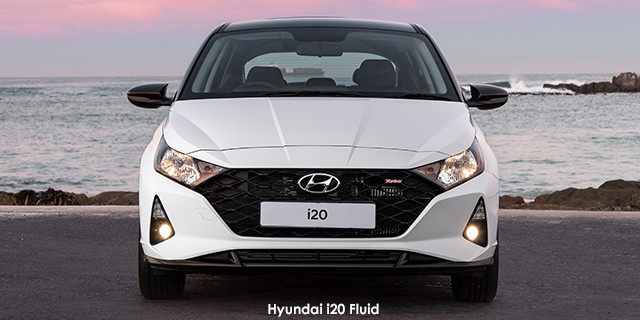 Hyundai i20 1.4 Motion auto i20_front_main_01-Hyundai-i20-1.0T-Fluid-two-tone--2021.05-za.jpg