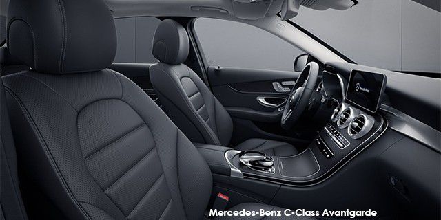 Mercedes-Benz C-Class C220d Avantgarde interiorImage.MQ6.12.20180606162624--Mercedes-Benz-C-Class-facelift--Avantgarde--1802-De.jpg