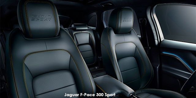 Jaguar F-Pace 30t AWD 300 Sport jagfpace20my300sportinterior190319033glhd.jpg