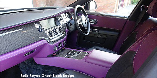Rolls-Royce Ghost Black Badge rr_7012-20180521_091117940--Rolls-Royce-Ghost-Black-Badge--17-UK.jpg